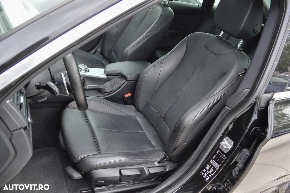 BMW Seria 3 320d Aut. M Sport - 31