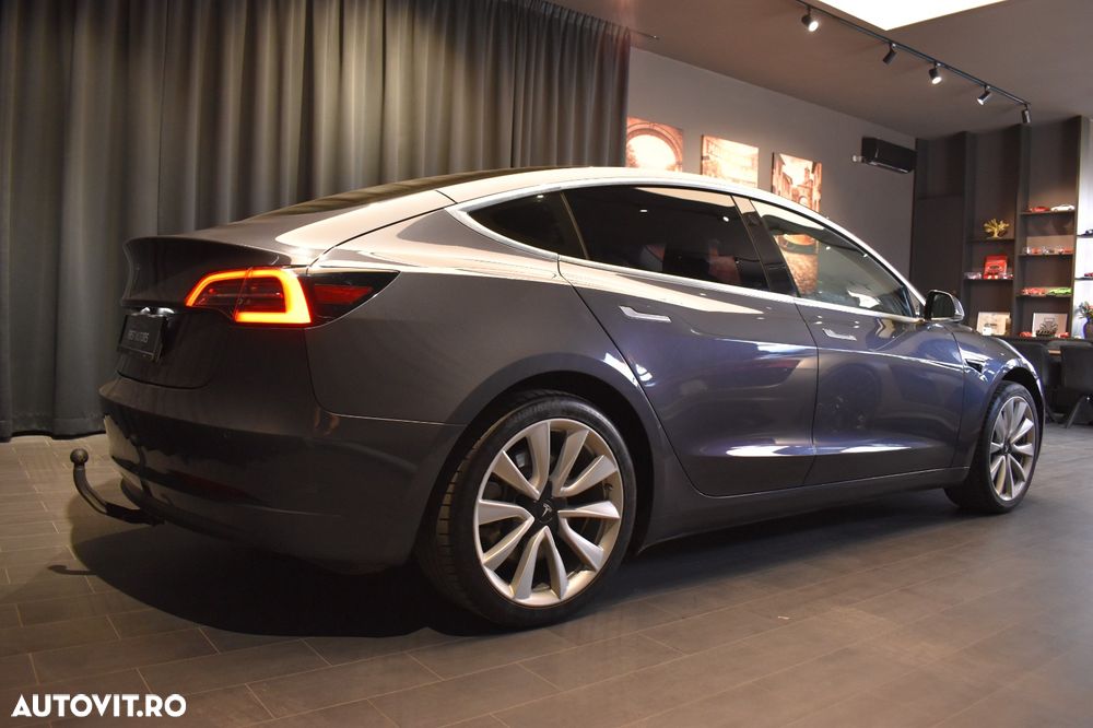 Tesla Model 3 Standard Reichweite Plus Hinterradantrieb - 5