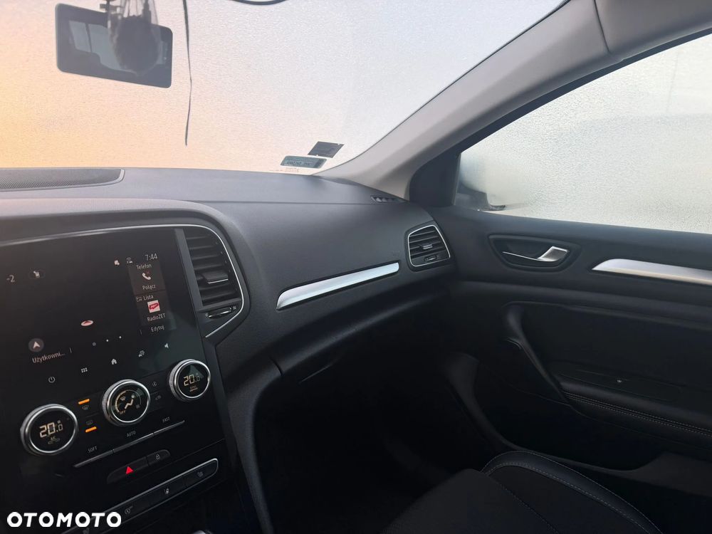 Renault Megane TCe 140 GPF EDC INTENS - 3
