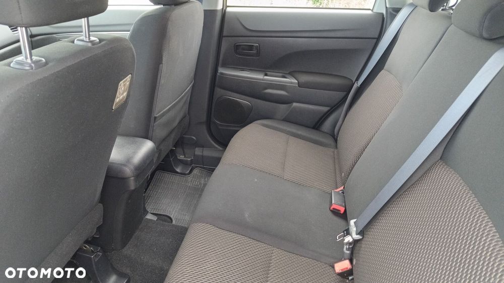 Mitsubishi ASX 1.6 Invite - 13