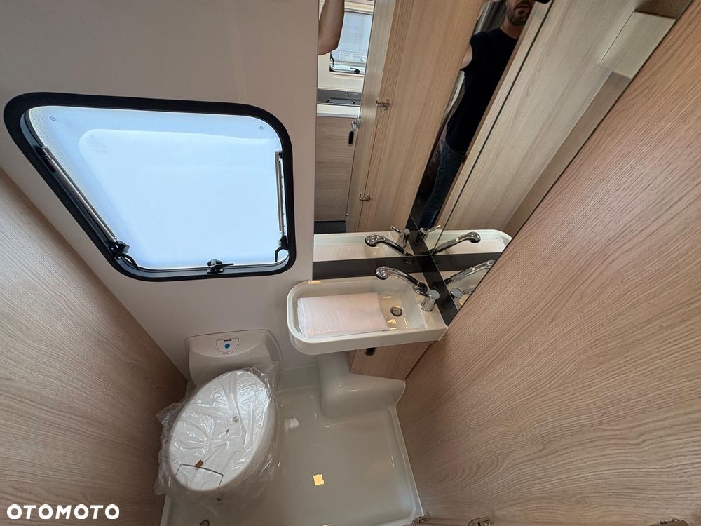 Adria Aviva 360 DK - 18