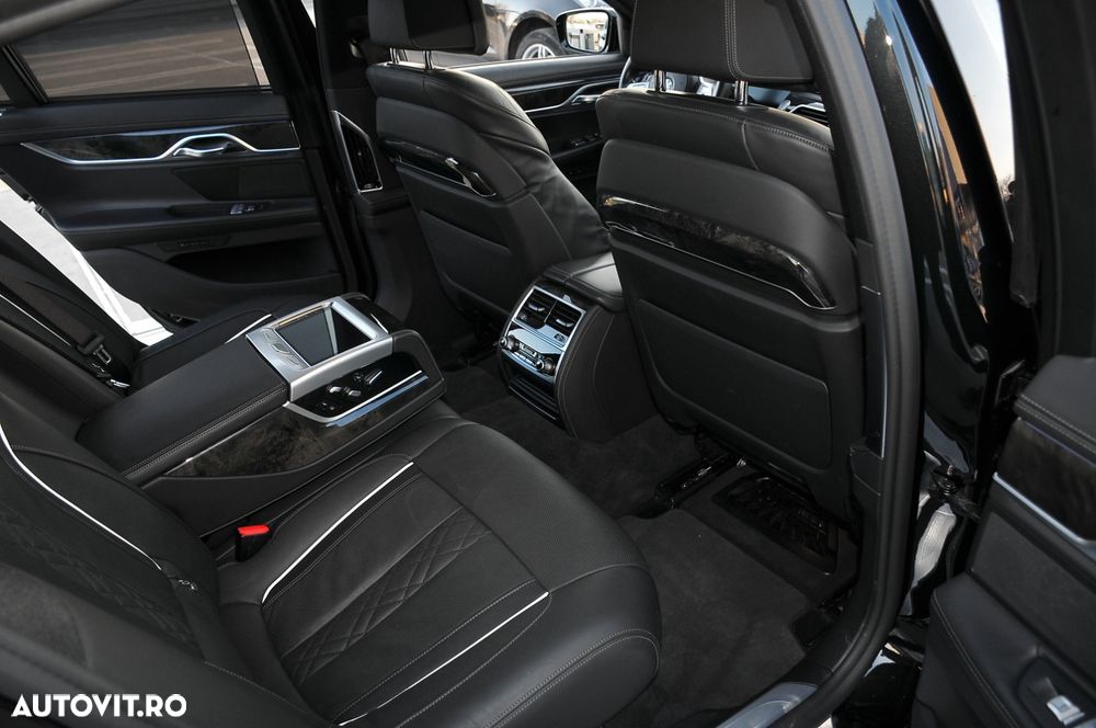 BMW Seria 7 740d xDrive - 12