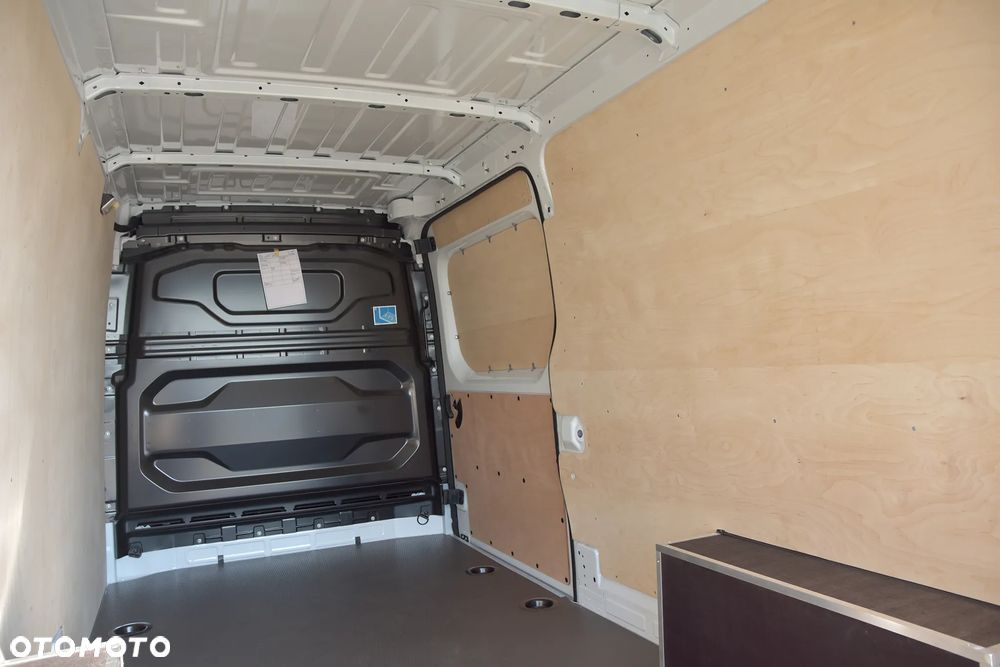 Renault Master L3H2 2.0 150KM - 29
