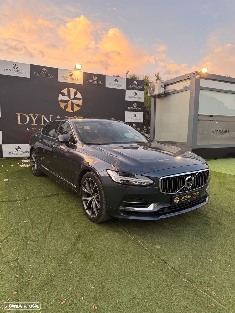 Volvo S90 - 2