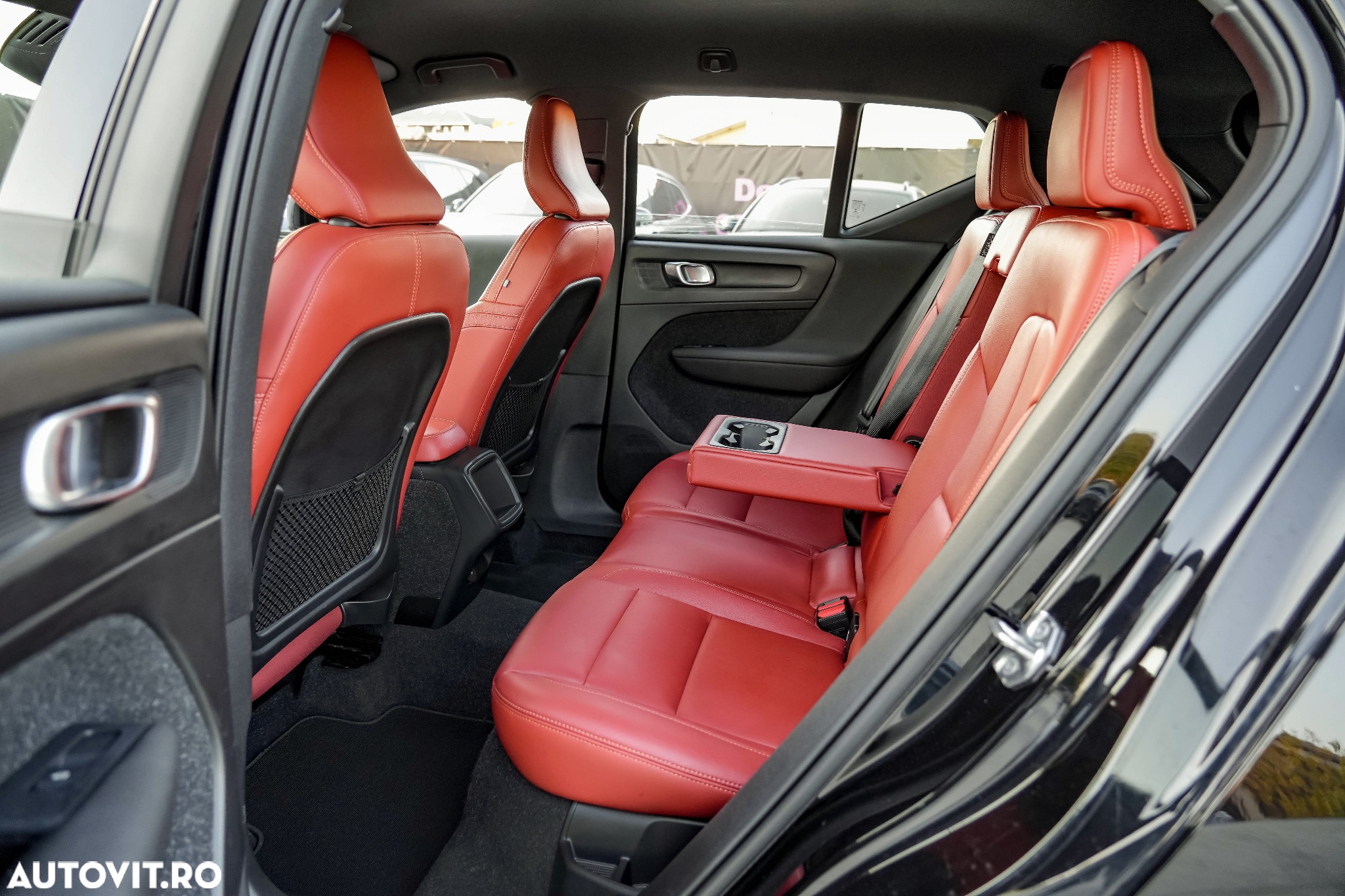 Volvo XC 40 T3 Geartronic Momentum - 14