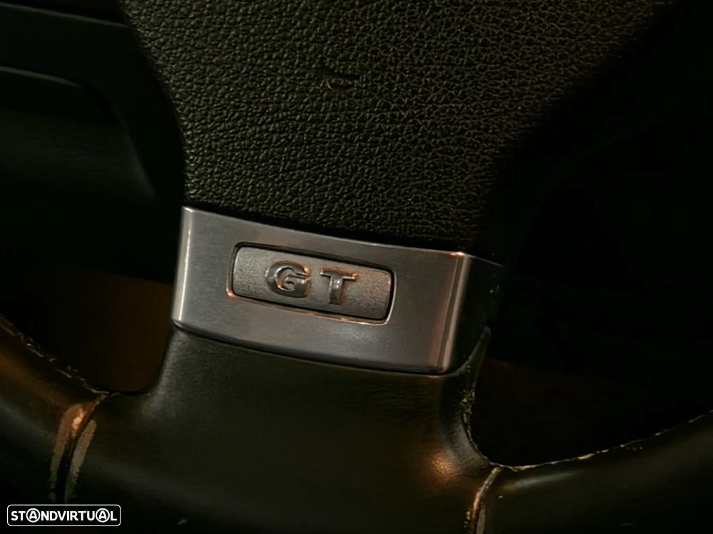 VW Golf 2.0 TDi GT Sport DSG - 27