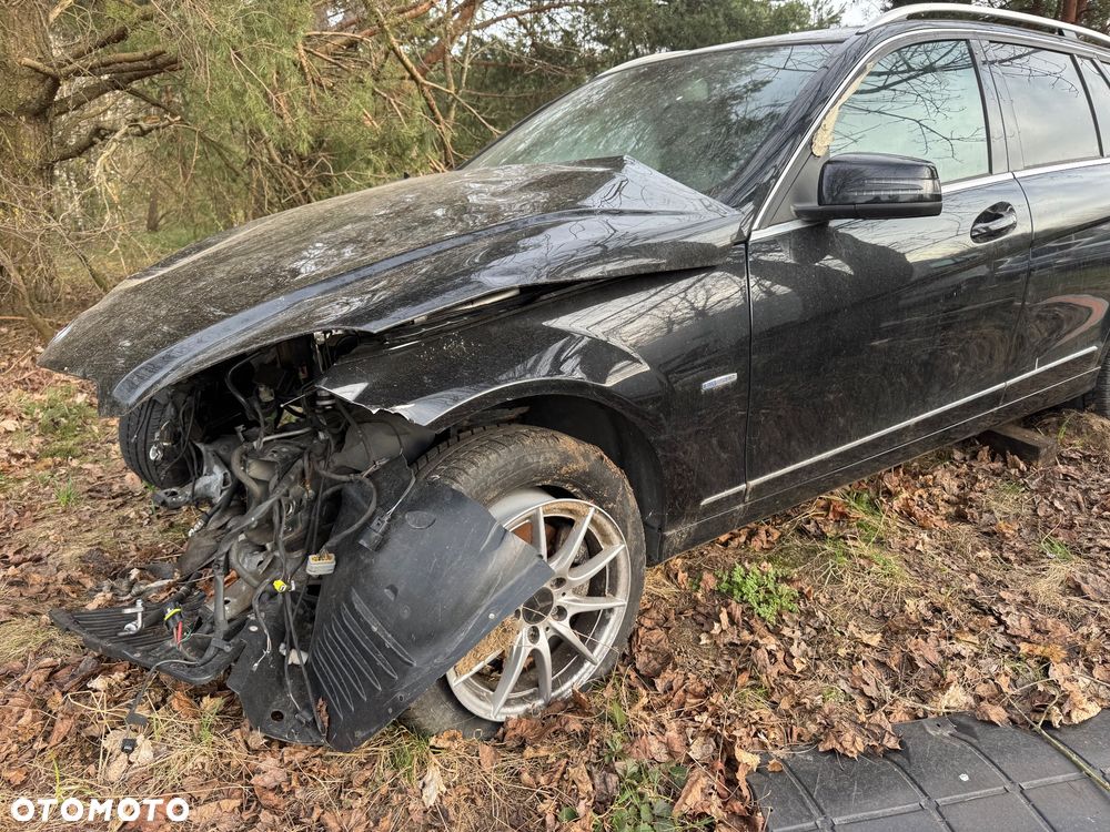 Mercedes-Benz Klasa C 200 (BlueEFFICIENCY) 7G-TRONIC Avantgarde - 6