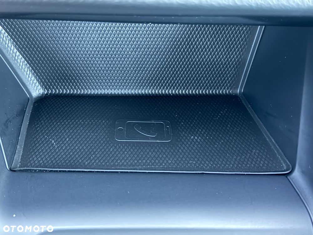 Volkswagen Golf 1.5 TSI EVO Life - 33