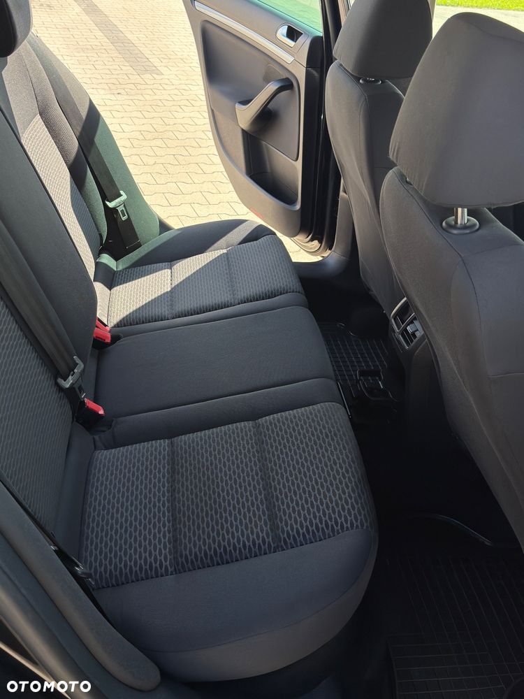 Volkswagen Golf 1.4 TSI BMT Comfortline - 22