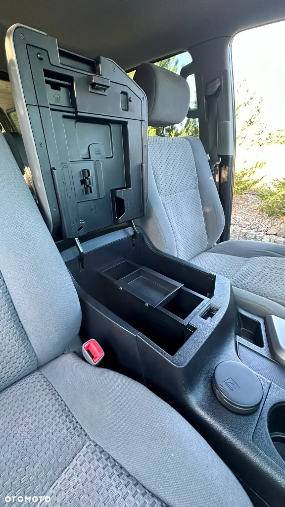 Toyota Tundra - 22