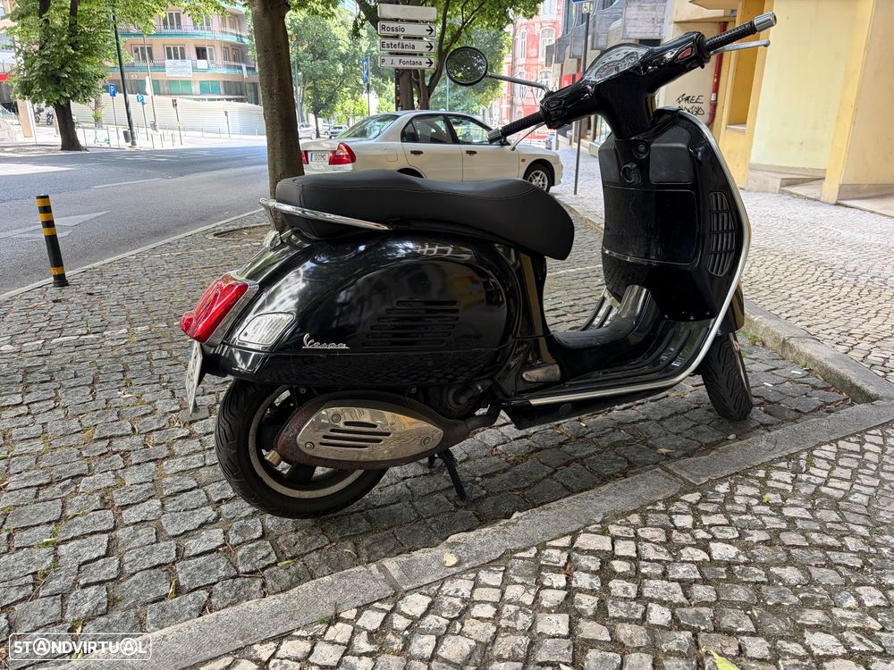 Vespa GTS Super - 3