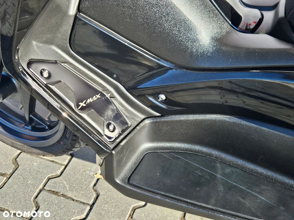 Yamaha X-max - 10
