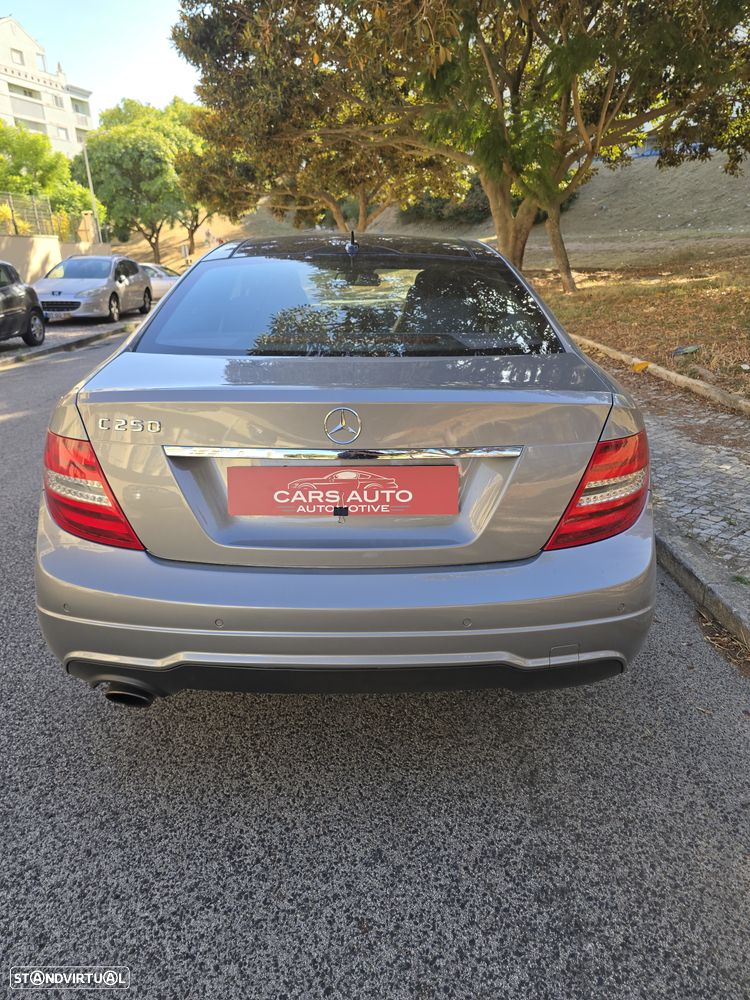 Mercedes-Benz C 250 CGi BE - 9