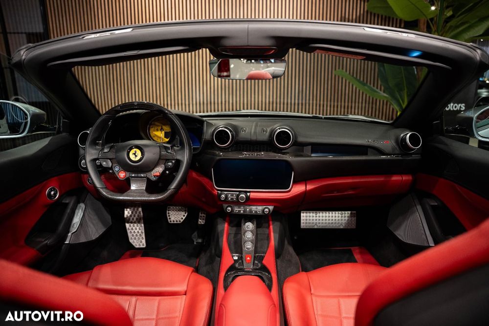 Ferrari Portofino - 22