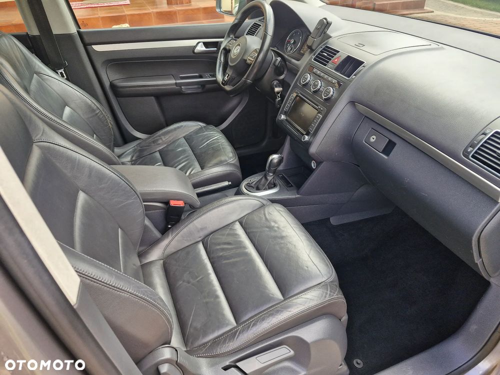 Volkswagen Touran 2.0 TDI DPF DSG R-Line Edition - 12