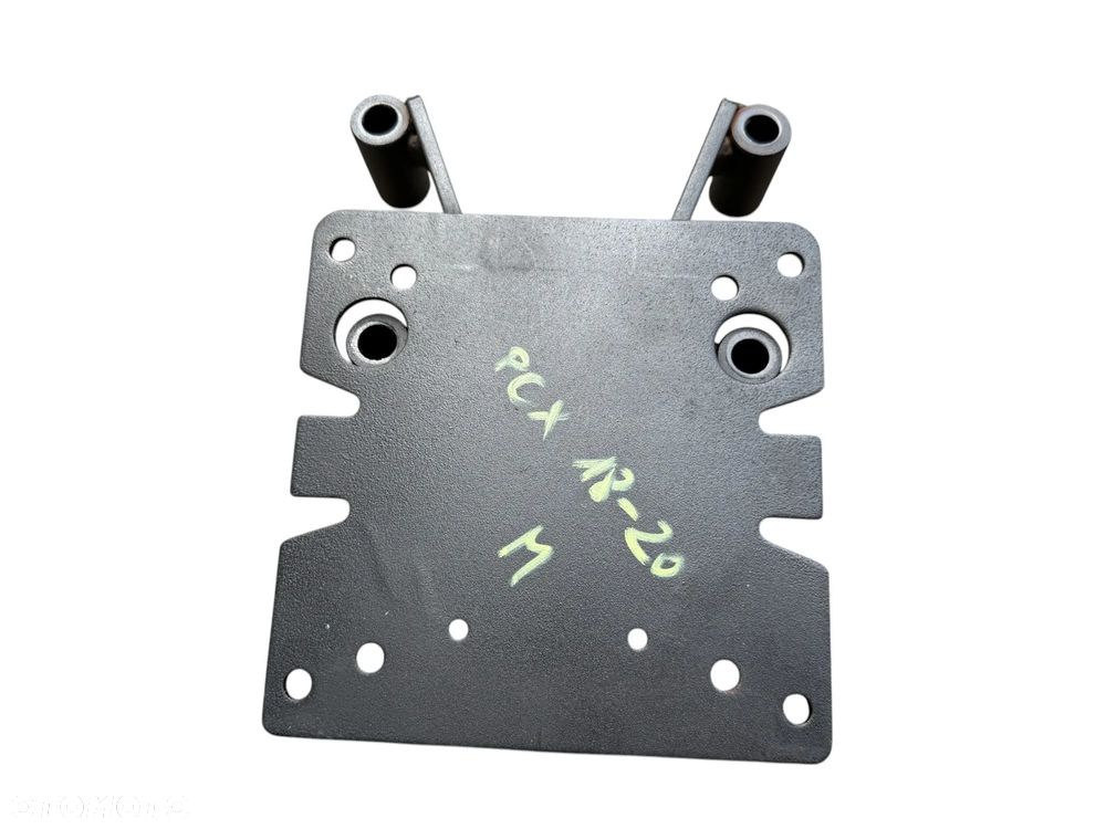 Podstawka mocowanie pod kufer   Honda PCX 125 18-20R - 2
