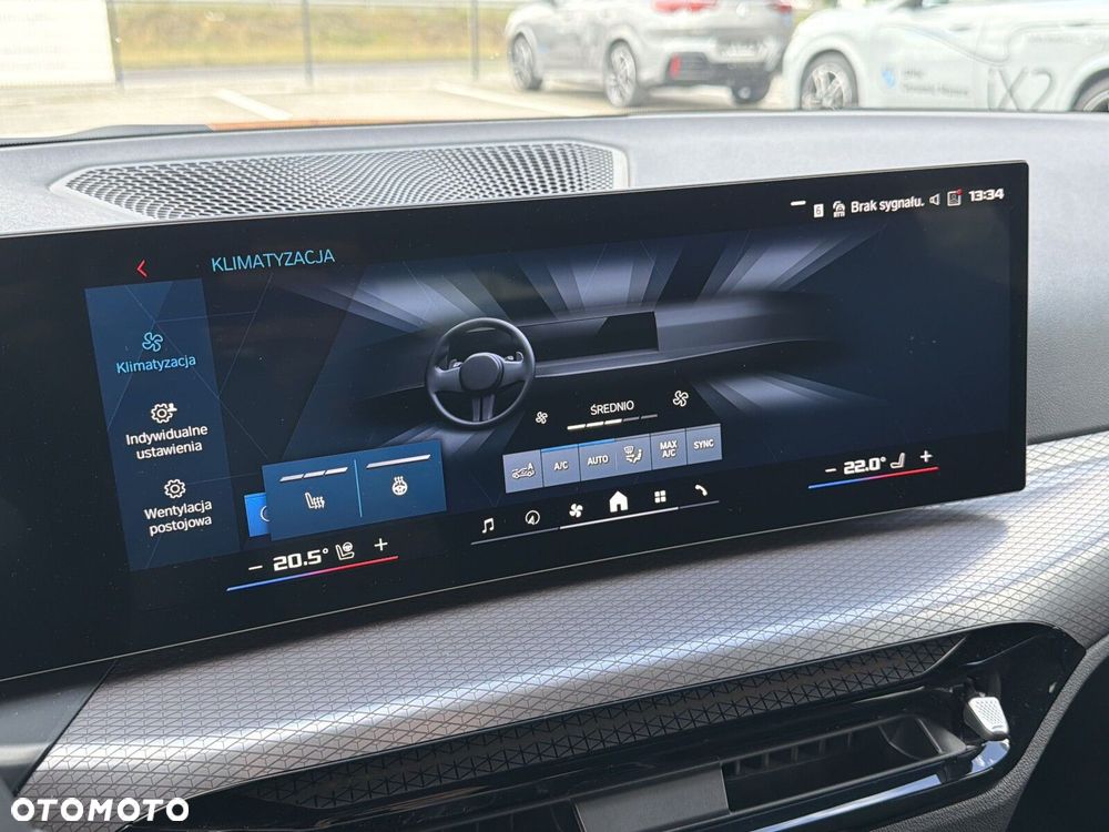 BMW M3 Competition xDrive sport - 24