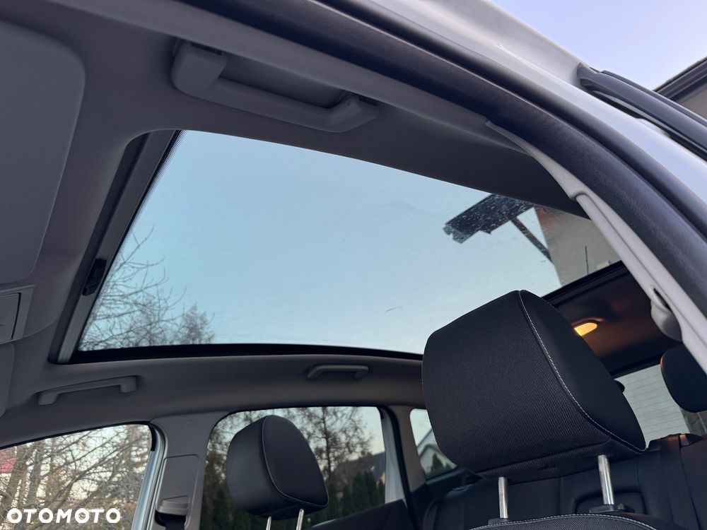 Ford Kuga 2.0 TDCi 4x4 Titanium - 9