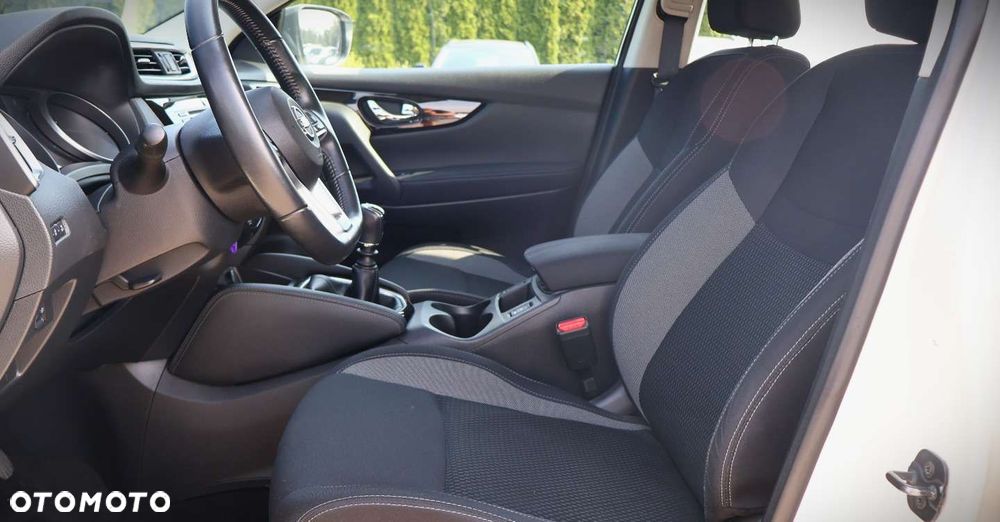 Nissan Qashqai - 14