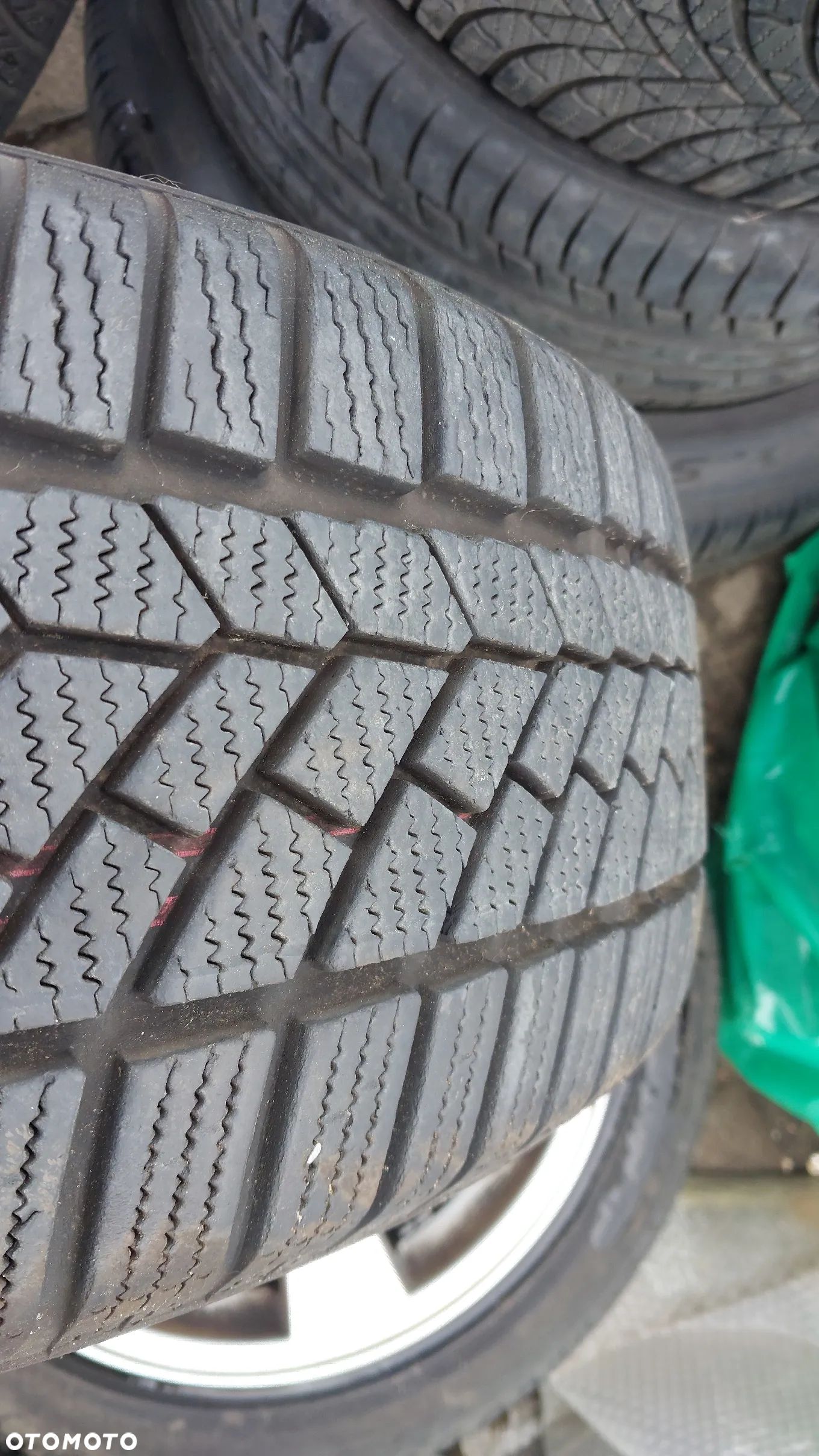 Opona pojedyncza zimowa Continental ContiWinterContact TS830 P  195/55R16 87 H RSC - 1