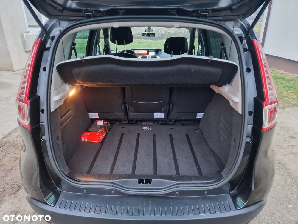 Renault Scenic TCe 130 Dynamique - 11