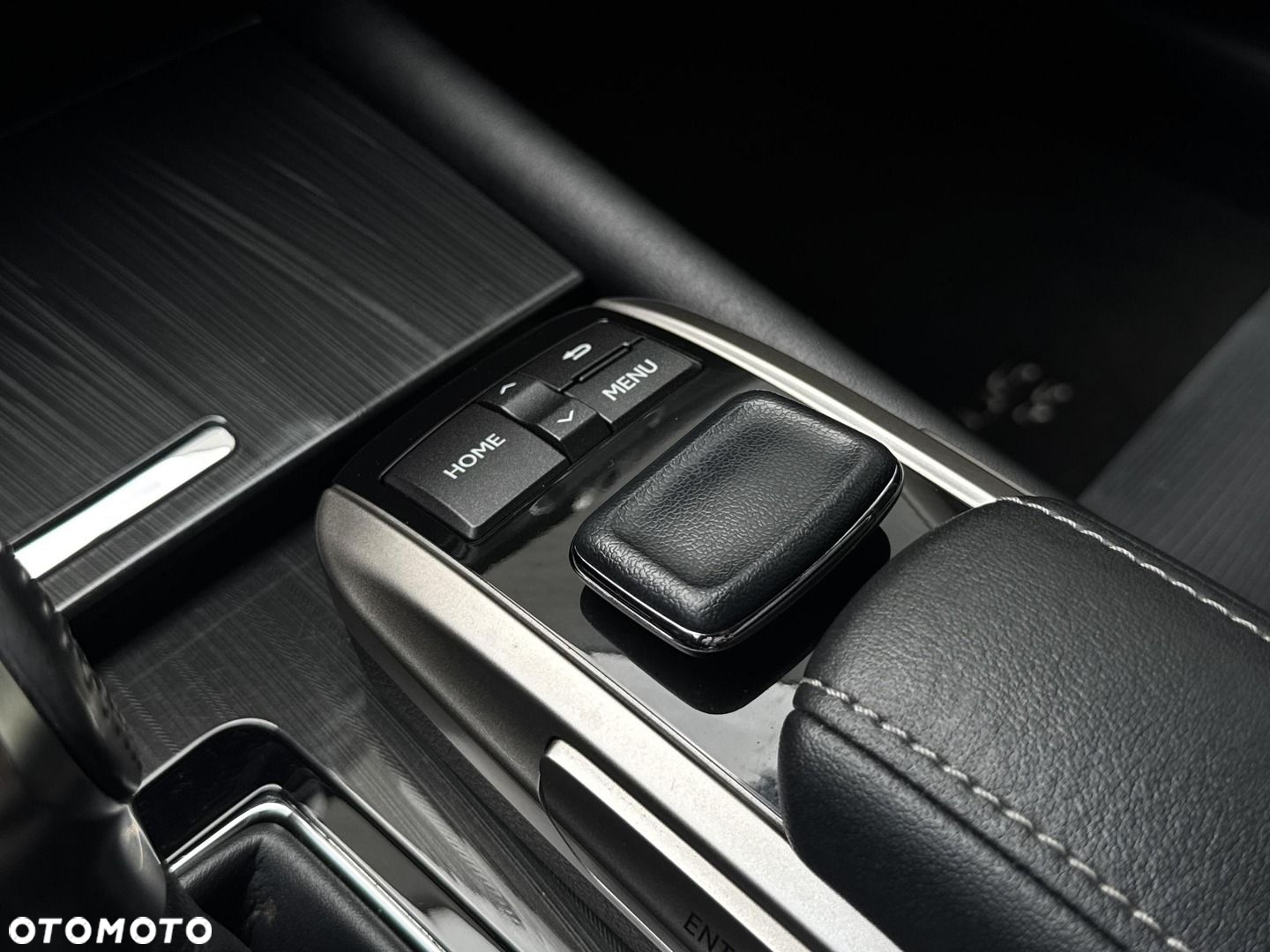 Lexus GS - 25