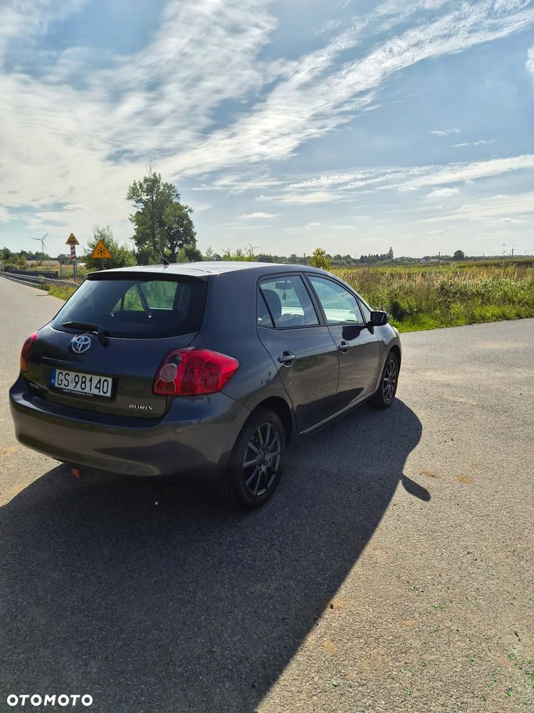 Toyota Auris 1.6 VVT-i Premium - 5