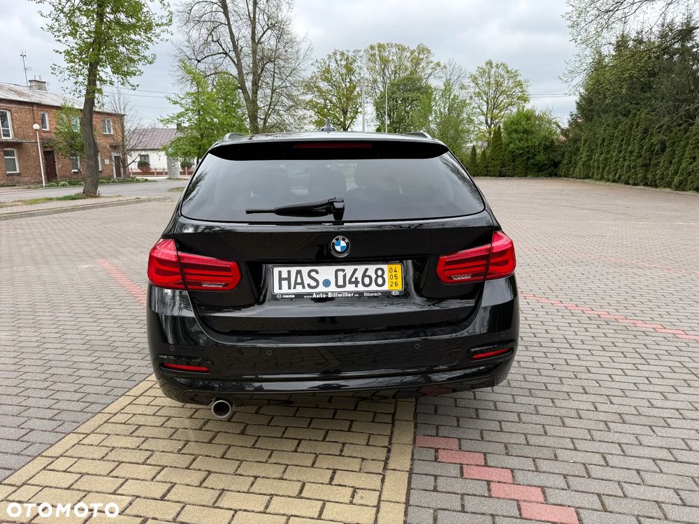 BMW Seria 3 318d Edition M Sport Shadow - 12