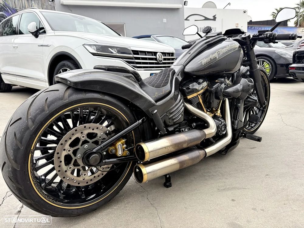 Harley-Davidson Breakout 117 Masterpiece 1 of 1 - 4