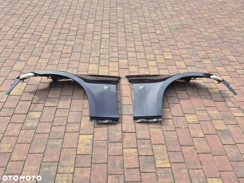 blotnik prawy lewy przod nissan 370z - 1