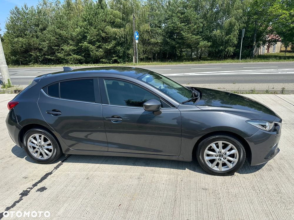 Mazda 3 - 4