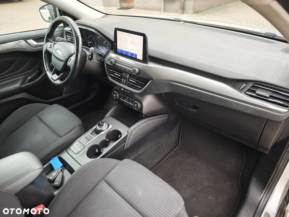 Ford Focus 1.5 EcoBlue Start-Stopp-System TITANIUM - 21