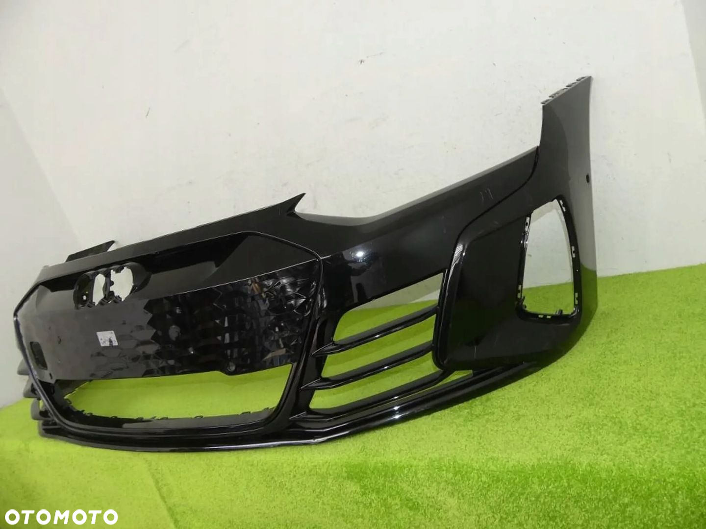 Zderzak Przód Audi E-Tron RS GT 20r- - 4