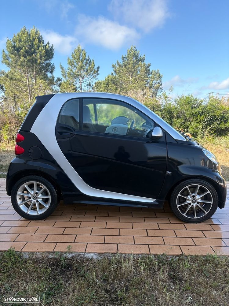 Smart ForTwo Coupé 1.0 mhd Passion 71 - 2
