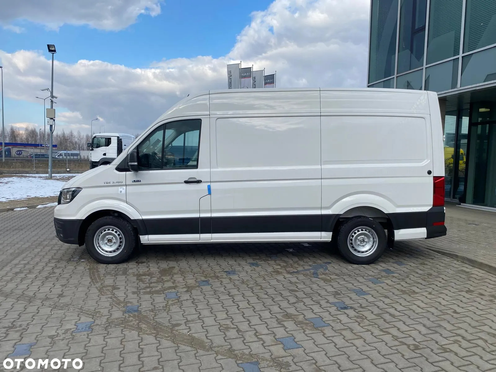 MAN TGE 3.180 4X4 SB - 3