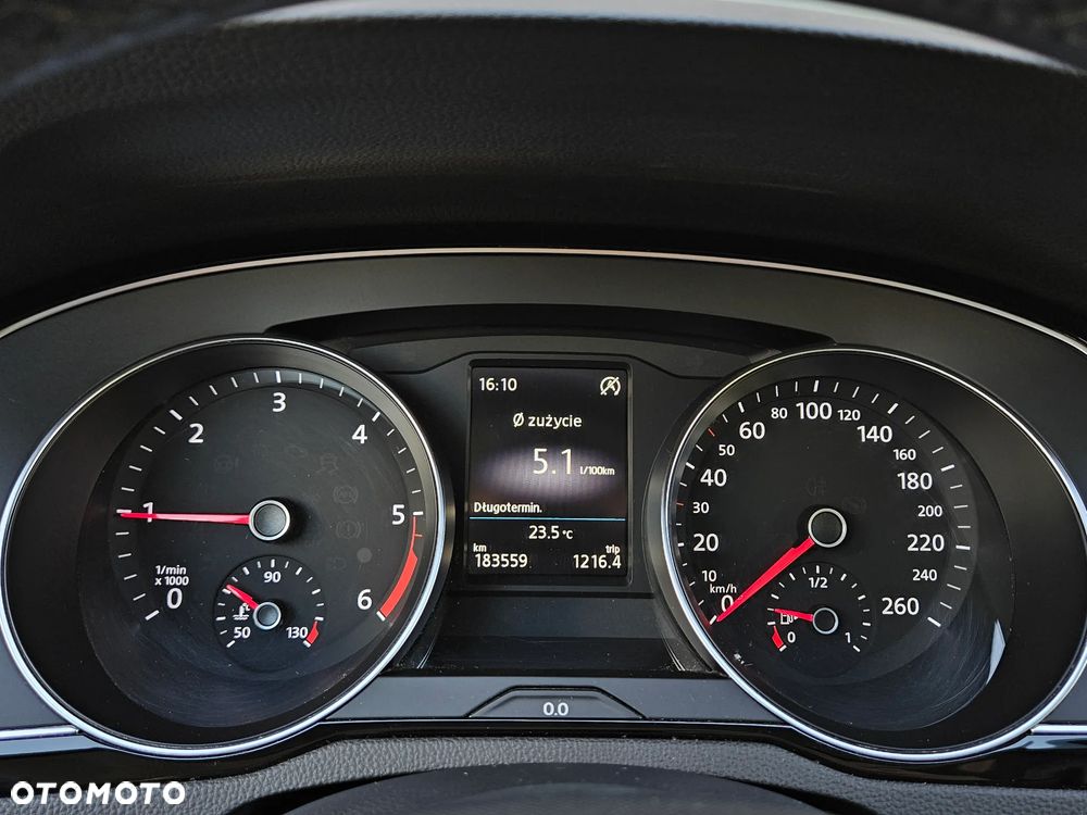 Volkswagen Passat 2.0 TDI EVO Business - 18