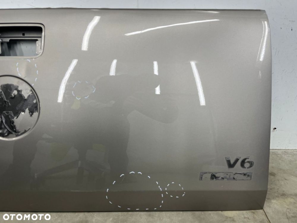 Klapa bagażnika VW Amarok I 2h tylna burta 2012-2020r. - 5