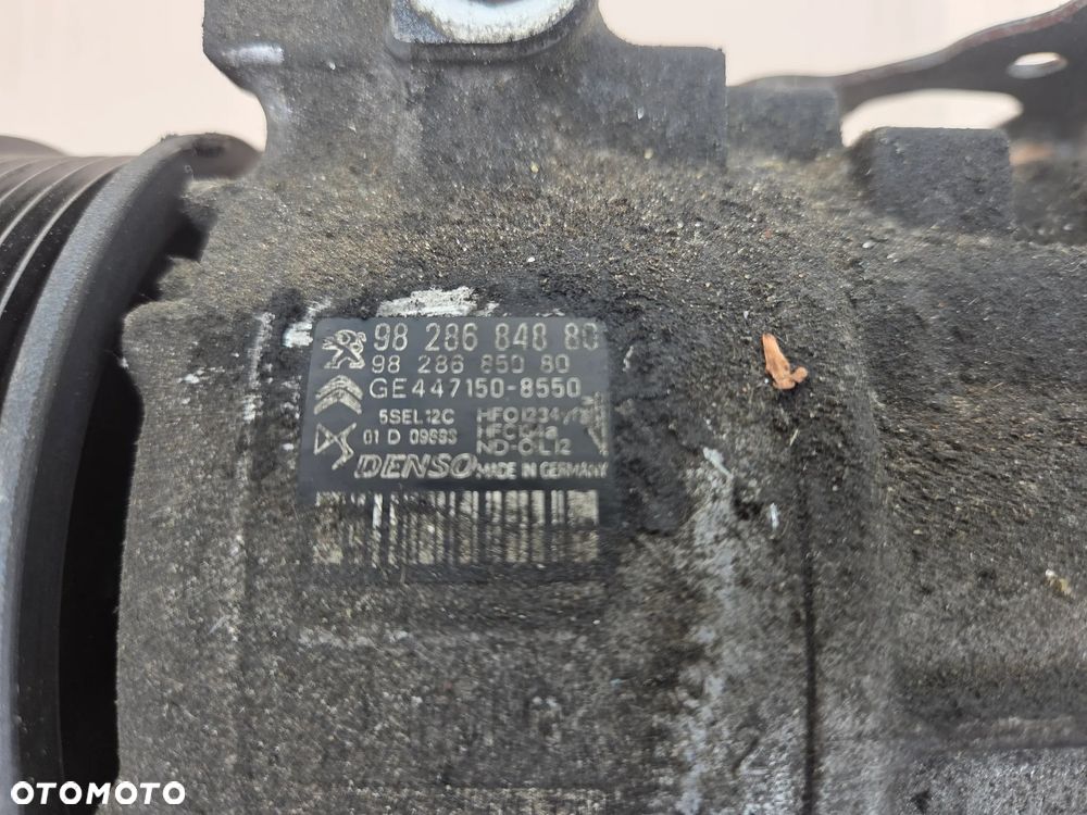 Kompresor sprężarka klimatyzacji Peugeot 208 II 1.2 THP   9828684880 - 5