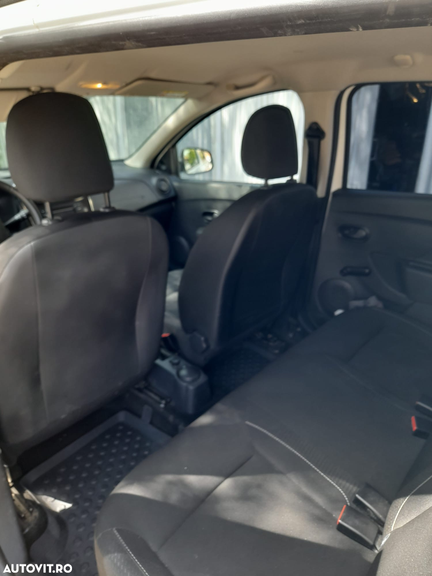 Dacia Logan MCV 1.0 SCe Ambiance - 8