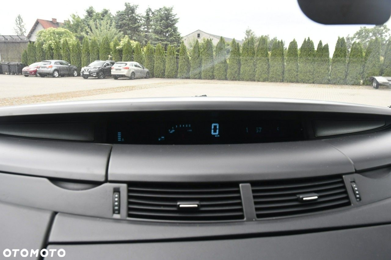 Renault Espace - 32