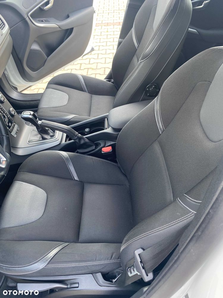 Volvo V40 - 8