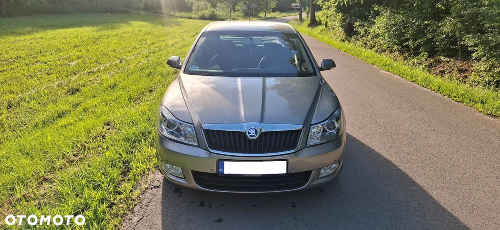 Skoda Octavia 1.9 TDI Ambiente DSG - 1