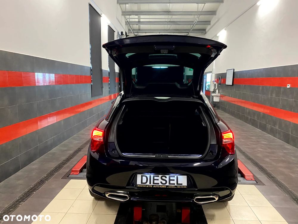 Citroën DS5 BlueHDi 180 EAT6 Business Class - 11