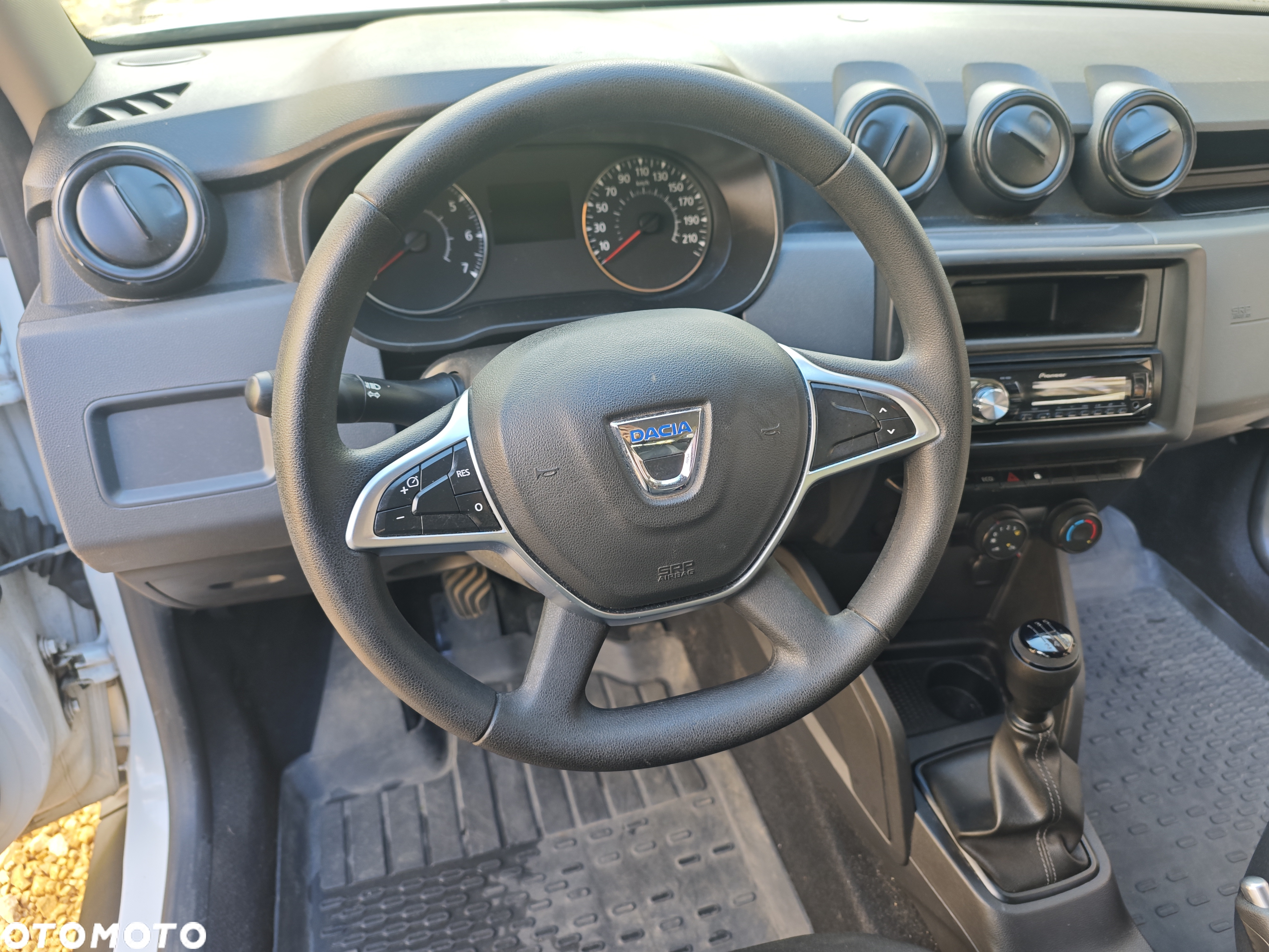 Dacia Duster 1.6 SCe Access S&S - 10
