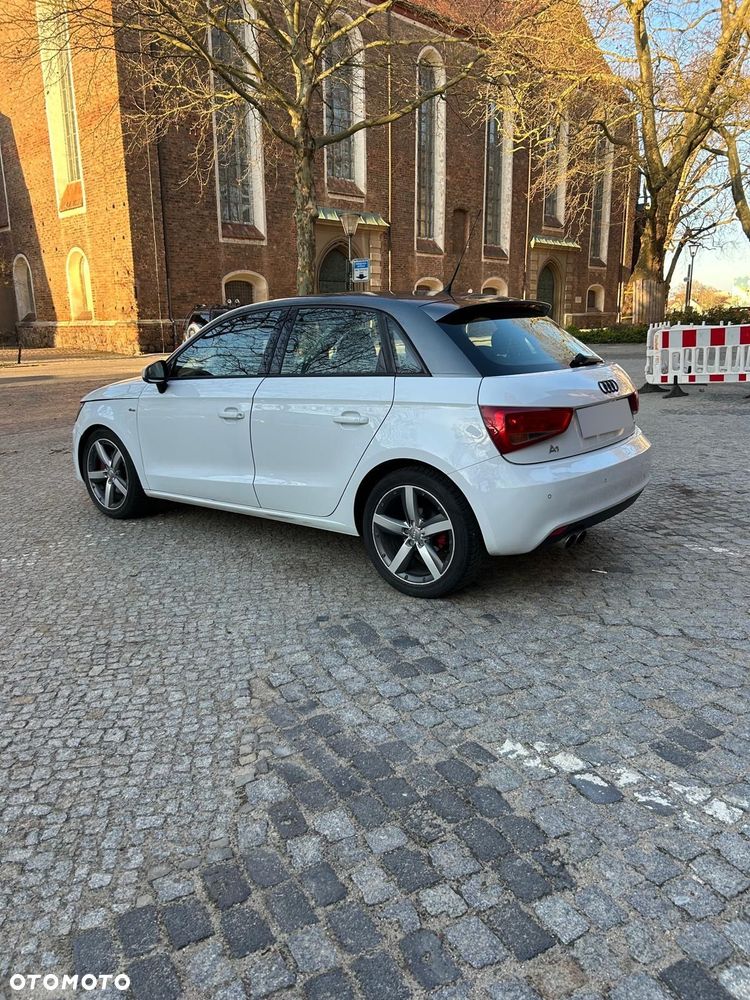 Audi A1 Sportback 1.4 TFSI S tronic admired - 4