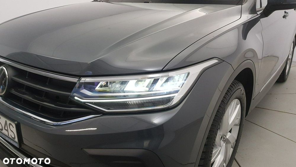 Volkswagen Tiguan - 10