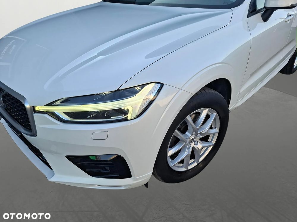 Volvo XC 60 D4 SCR AWD Momentum - 2