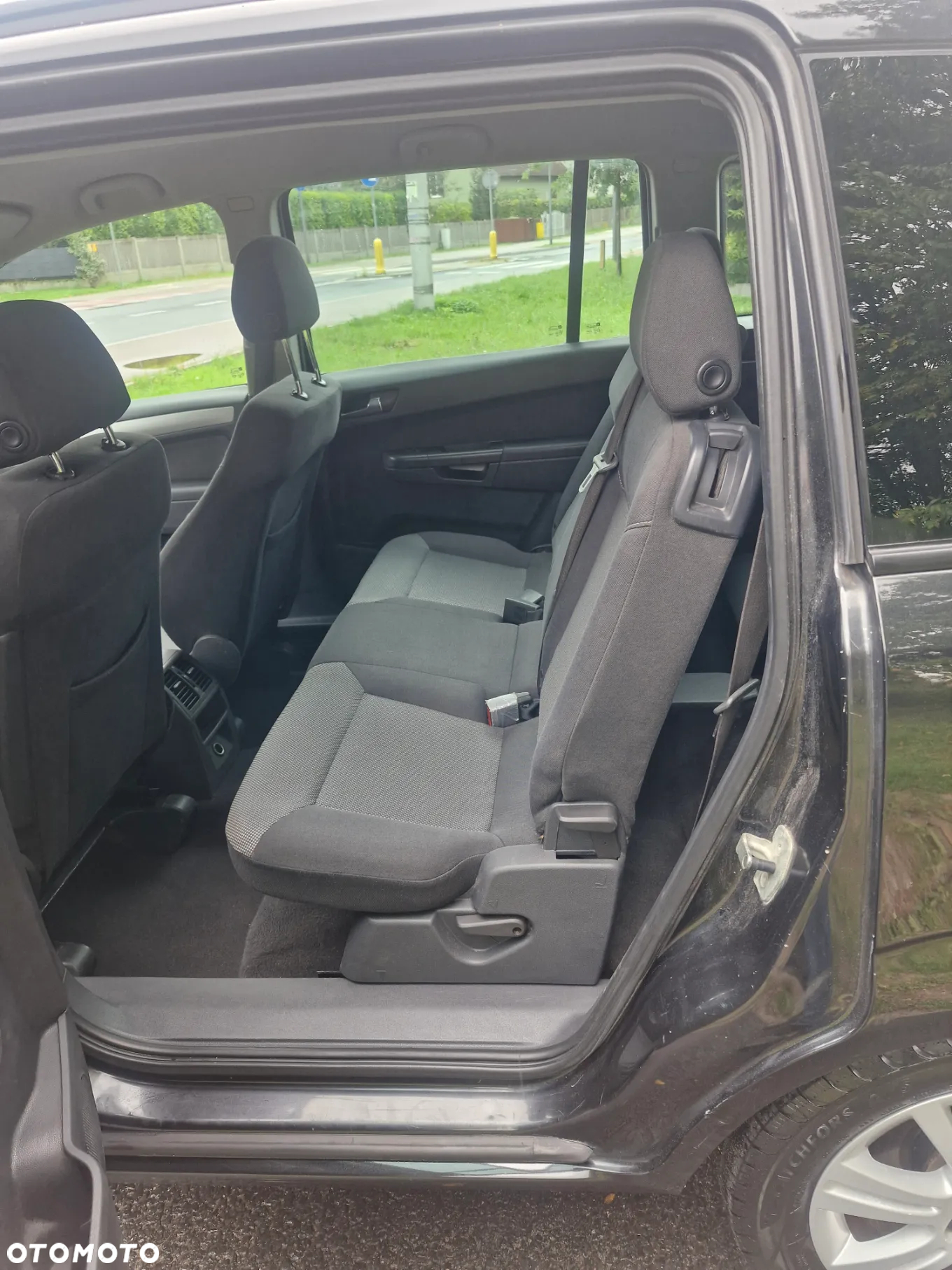 Opel Zafira 1.6 Enjoy - 10
