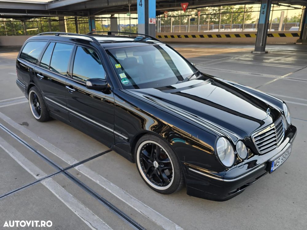 Mercedes-Benz E - 15