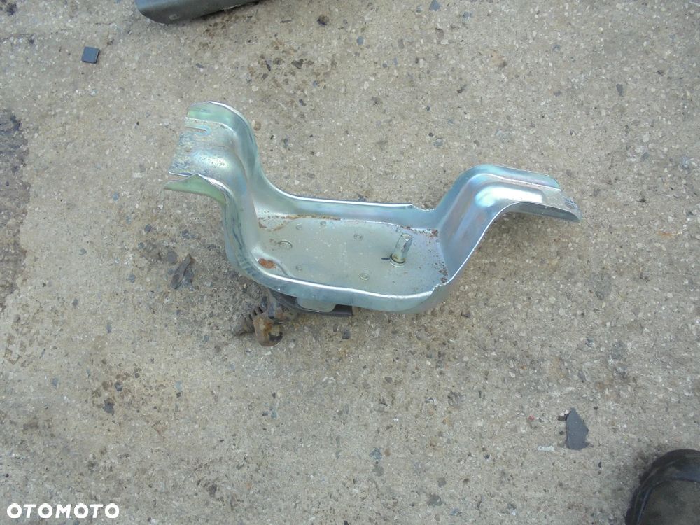 Freemont mocowanie koła zapasowego winda - 2